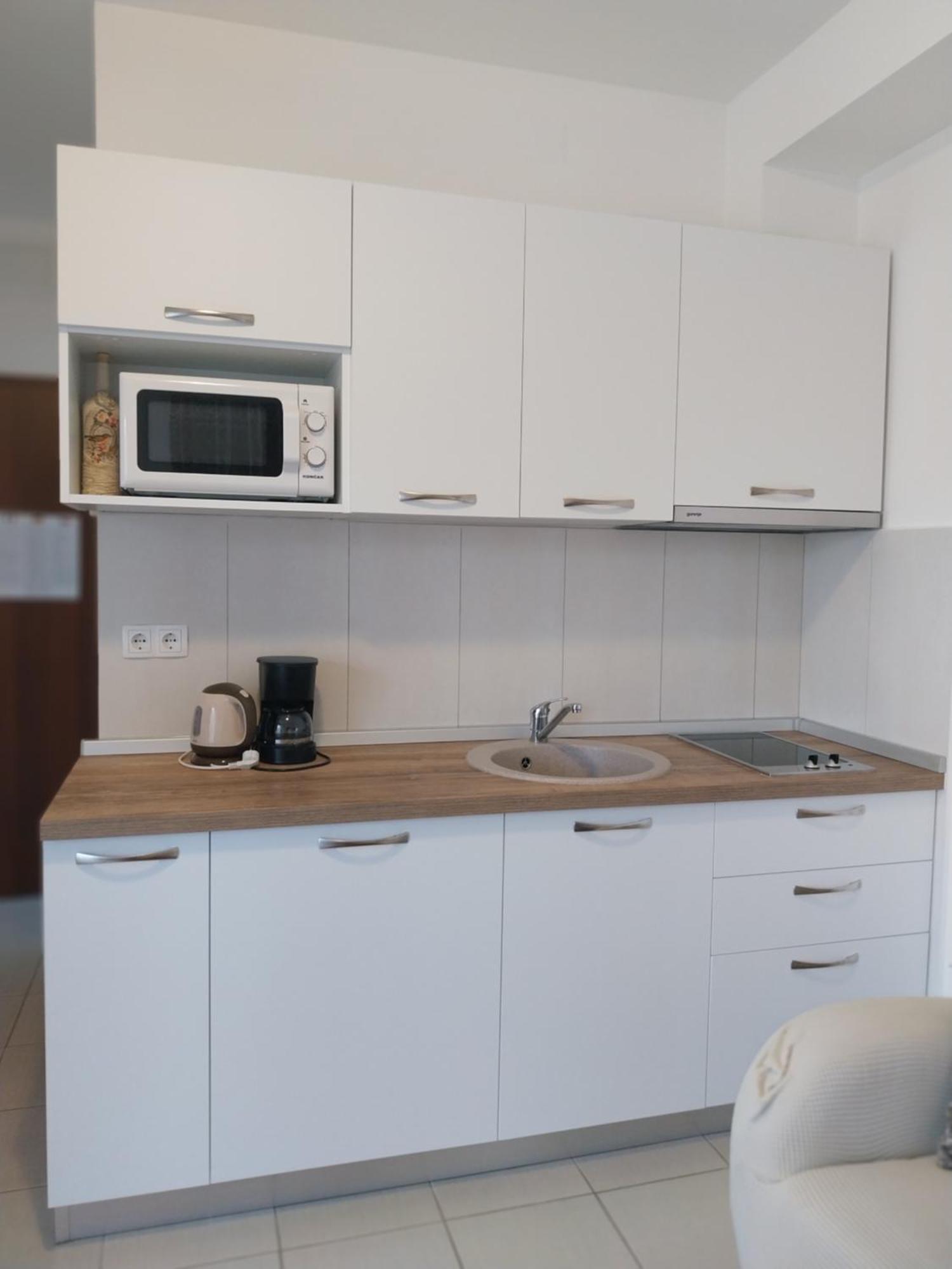 Guest House Lavanda 4 니바이스 외부 사진